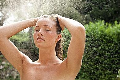 《小骨：英雄杀手》Steam特惠促销 实体版4月14日发售